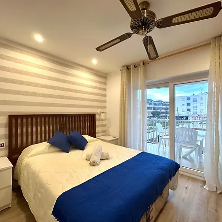 Reddis 2 Apartment Cambrils