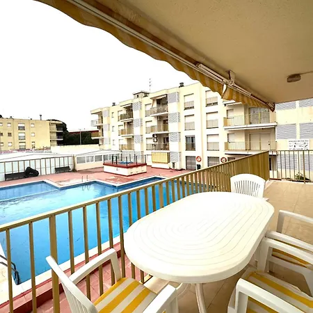 Reddis 2 Apartment *